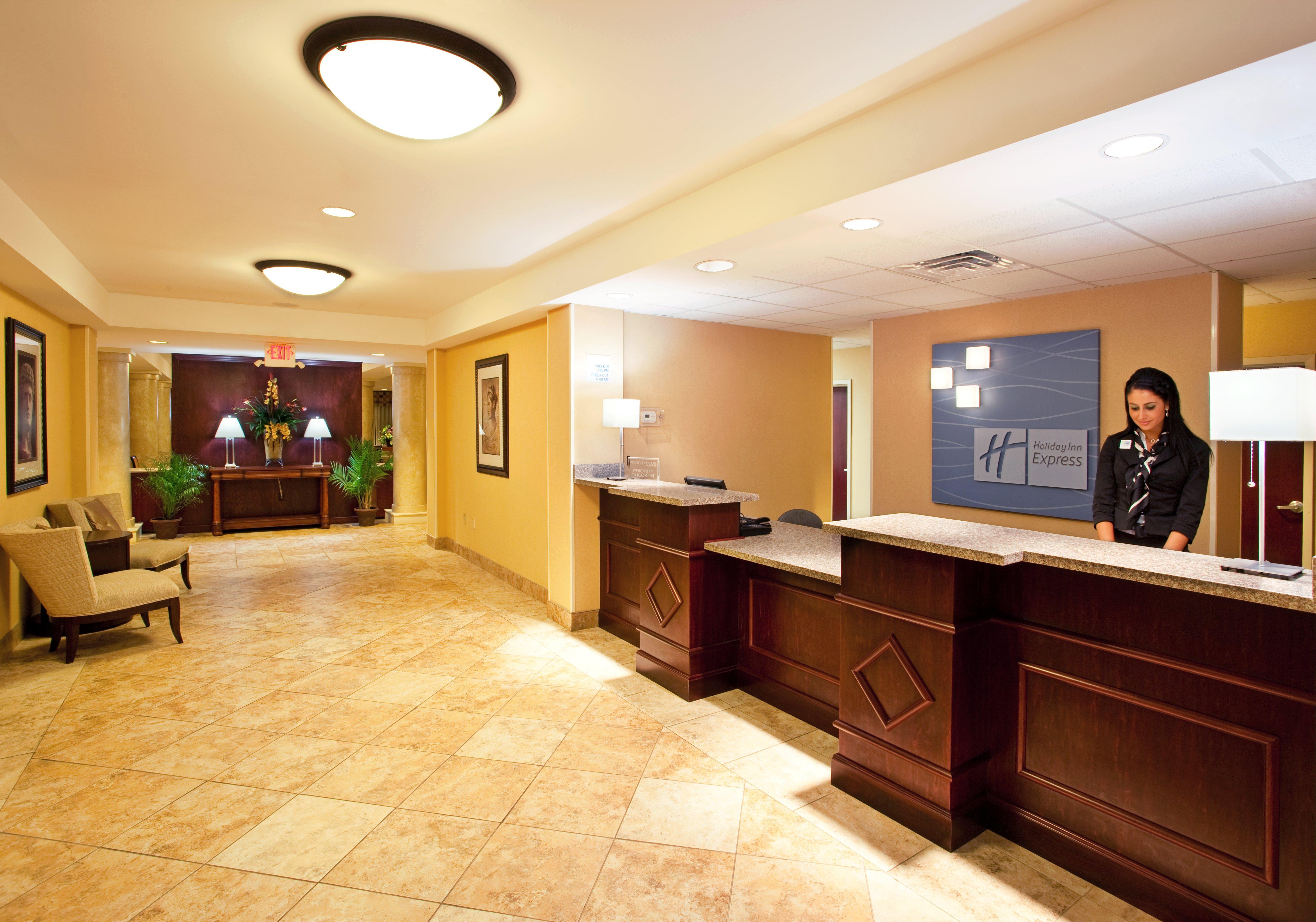 Holiday Inn Express & Suites Niagara Falls, An Ihg Hotel Eksteriør billede